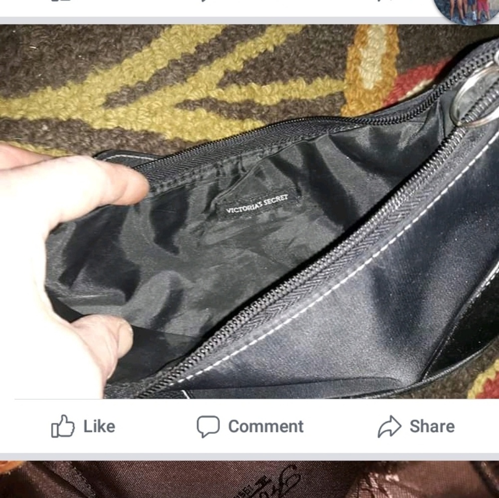 Handbag - Picture 2 of 2